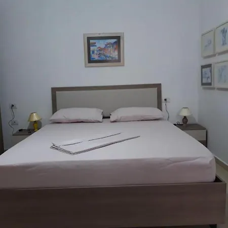 Apartment Taste Of The Mediterranean- Artist 's Vlore